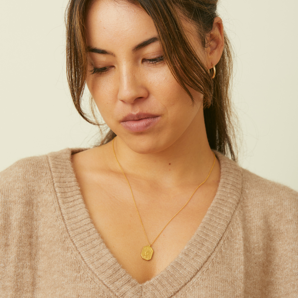Protect me hamsa tablet necklace - Dogeared