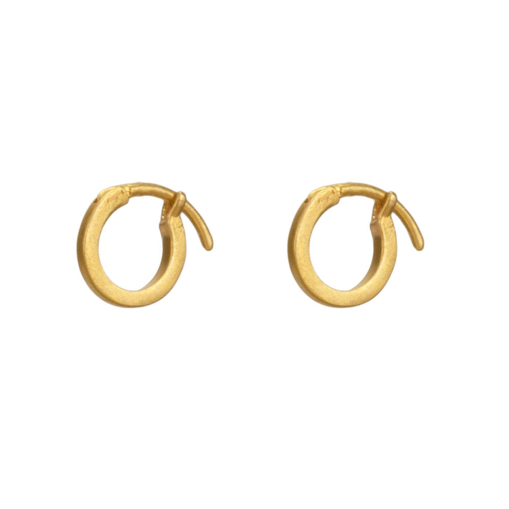 modern everyday huggie earrings, gold plated (Gold)